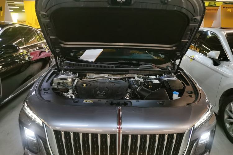 Used Hongqi H5 2023 2.0T Automatic Smart Connect Flagship Edition Engine Bay