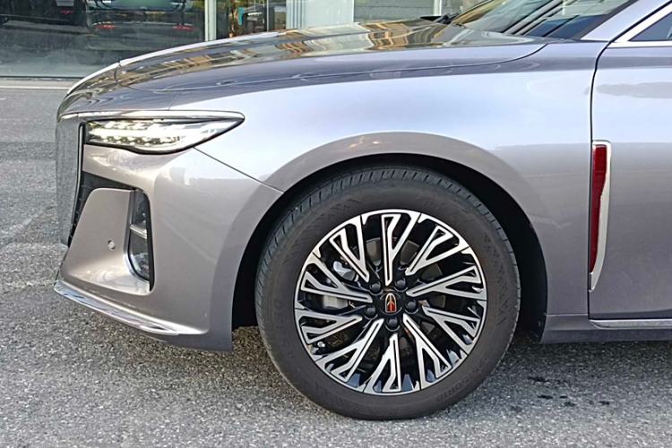 Used Hongqi H5 2023 2.0T Automatic Smart Connect Flagship Edition Exterior 7