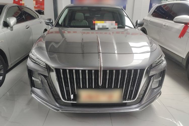 Used Hongqi H5 2023 2.0T Automatic Smart Connect Flagship Edition Front