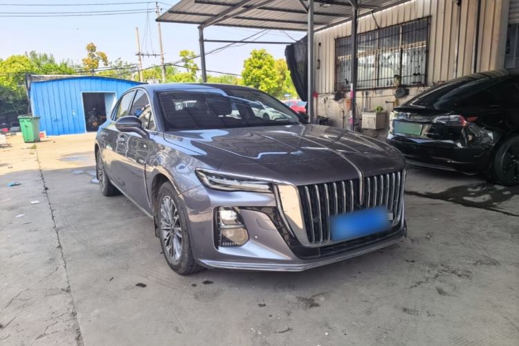 Used Hongqi H5 2023 1.5T DCT Smart Connect Flagship Edition Front Right 45 Deg