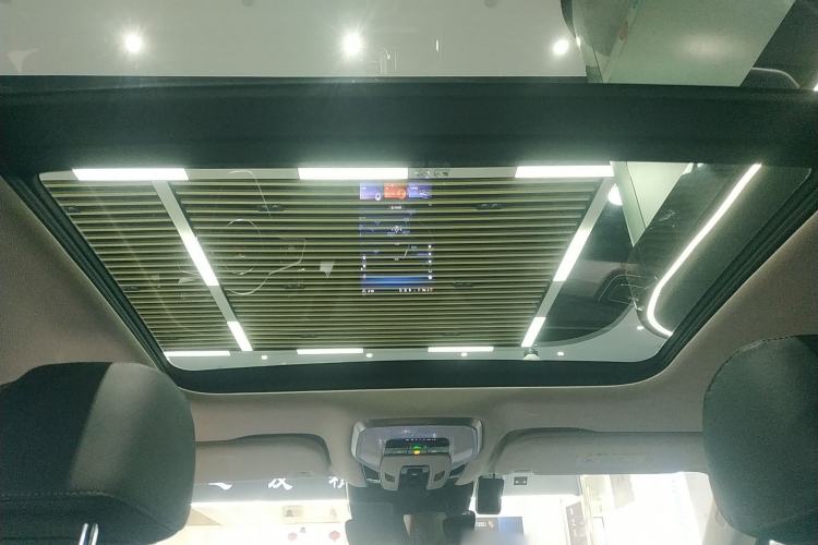 Used Hongqi H5 2023 2.0T Automatic Smart Connect Flagship Edition Headliner
