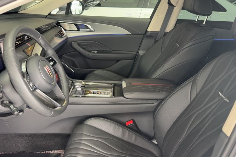 Used Hongqi H5 2023 2.0T Automatic Smart Connect Flagship Edition Interior 2