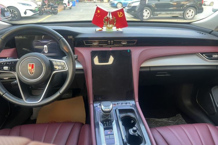 Used Hongqi H5 2023 1.5T DCT Smart Connect Flagship Edition Interior 3