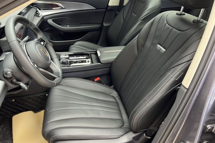 Used Hongqi H5 2023 2.0T Automatic Smart Connect Flagship Edition Interior 5