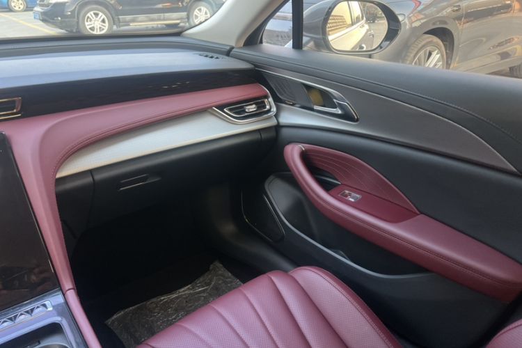 Used Hongqi H5 2023 1.5T DCT Smart Connect Flagship Edition Interior 8