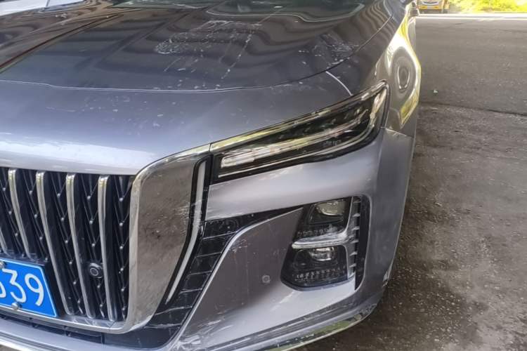 Used Hongqi H5 2023 2.0T Automatic Smart Connect Flagship Edition Left Front Headlight