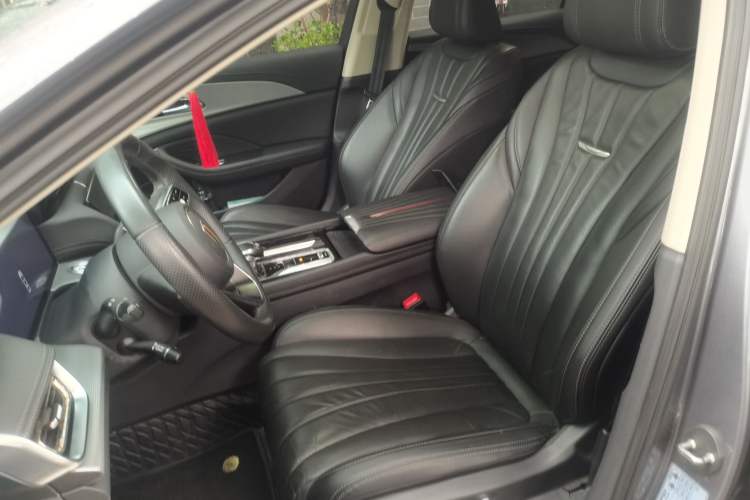 Used Hongqi H5 2023 1.5T HEV Smart Connect Flagship Edition Left Front Seat