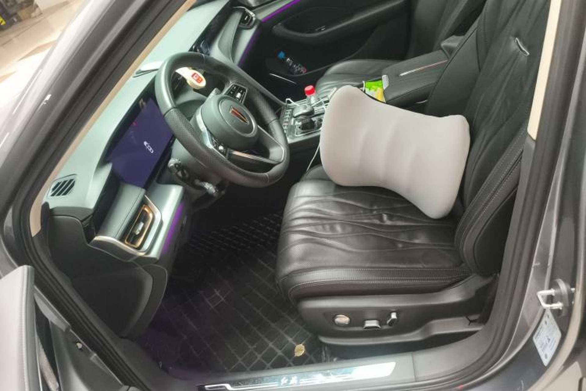 Used Hongqi H5 2023 2.0T Automatic Smart Connect Flagship Edition Left Front Seat