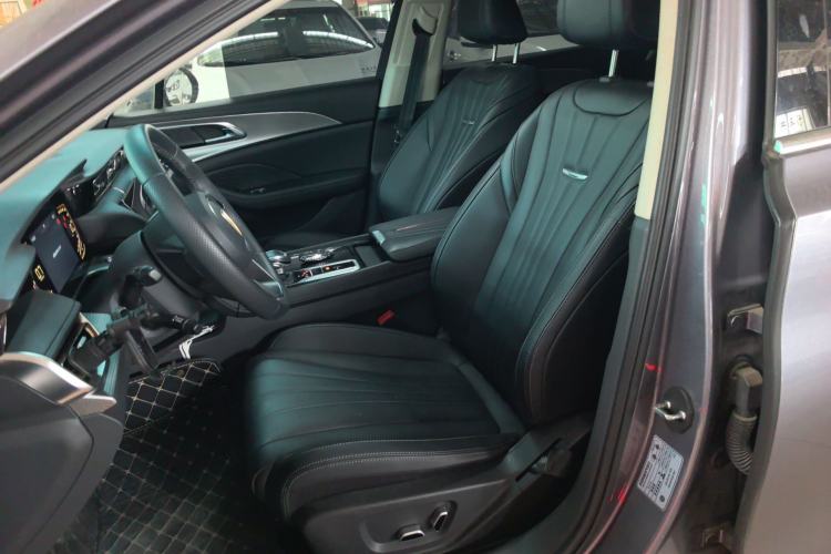 Used Hongqi H5 2023 1.5T DCT Smart Connect Flagship Edition Left Front Seat