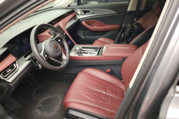 Used Hongqi H5 2023 2.0T Automatic Smart Connect Flagship Edition Left Front Seat
