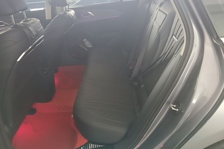 Used Hongqi H5 2023 2.0T Automatic Smart Connect Flagship Edition Left Rear Seat