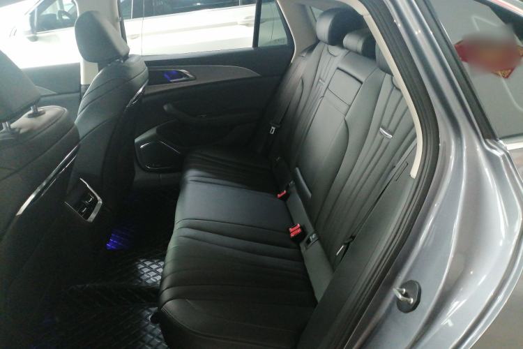 Used Hongqi H5 2023 2.0T Automatic Smart Connect Flagship Edition Left Rear Seat