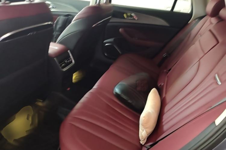 Used Hongqi H5 2023 1.5T DCT Smart Connect Flagship Edition Left Rear Seat