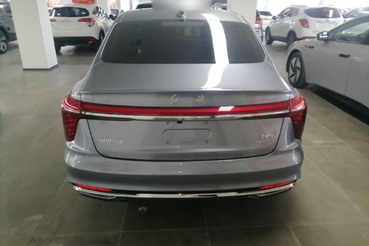 Used Hongqi H5 2023 2.0T Automatic Smart Connect Flagship Edition Rear