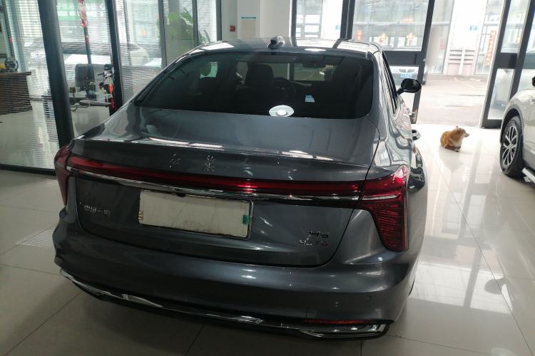Used Hongqi H5 2023 2.0T Automatic Smart Connect Flagship Edition Rear