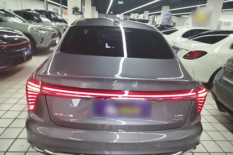 Used Hongqi H5 2023 2.0T Automatic Smart Connect Flagship Edition Rear