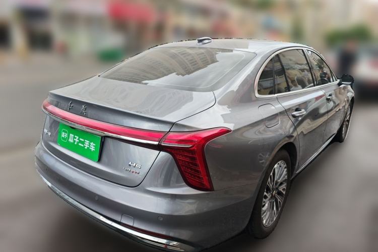 Used Hongqi H5 2023 2.0T Automatic Smart Connect Flagship Edition Rear Right 45 Deg