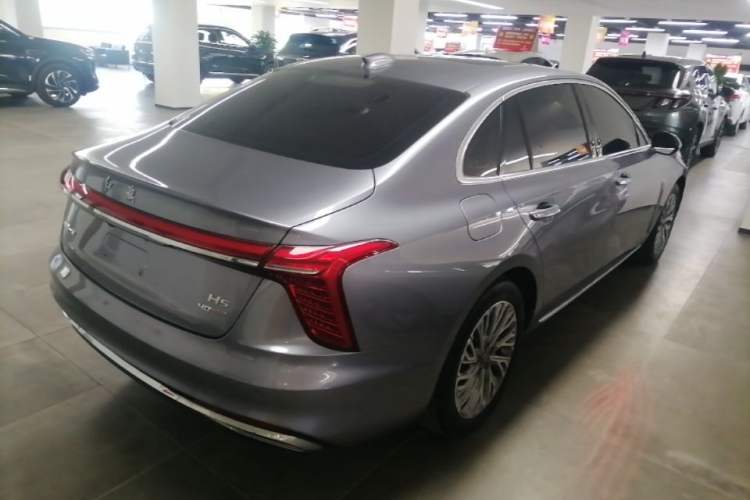 Used Hongqi H5 2023 2.0T Automatic Smart Connect Flagship Edition Rear Right 45 Deg