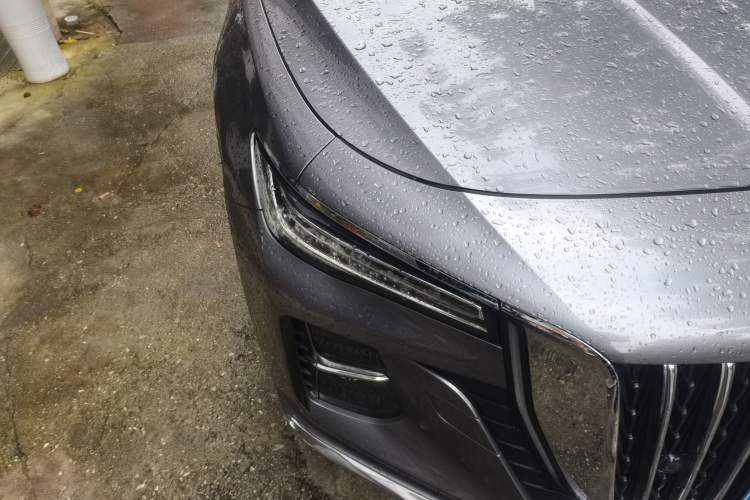 Used Hongqi H5 2023 1.5T HEV Smart Connect Flagship Edition Right Front Headlight