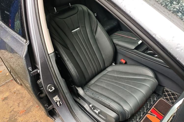 Used Hongqi H5 2023 1.5T HEV Smart Connect Flagship Edition Right Front Seat