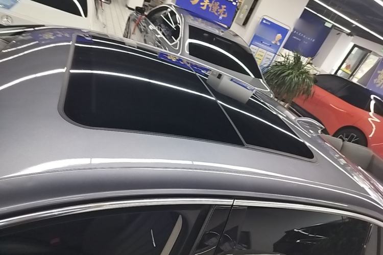 Used Hongqi H5 2023 2.0T Automatic Smart Connect Flagship Edition Roof