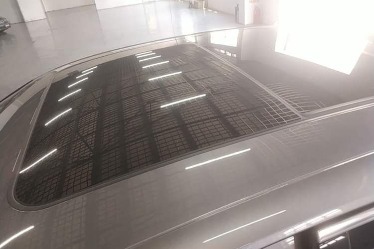 Used Hongqi H5 2023 1.5T HEV Smart Connect Flagship Edition Roof