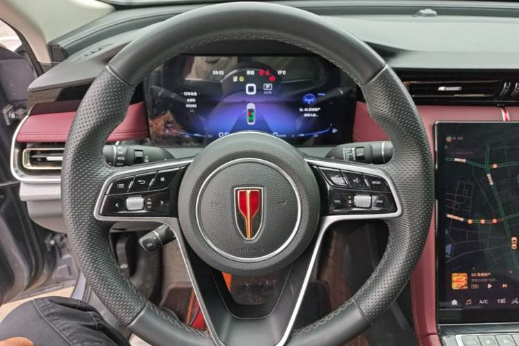 Used Hongqi H5 2023 2.0T Automatic Smart Connect Flagship Edition Steering Wheel