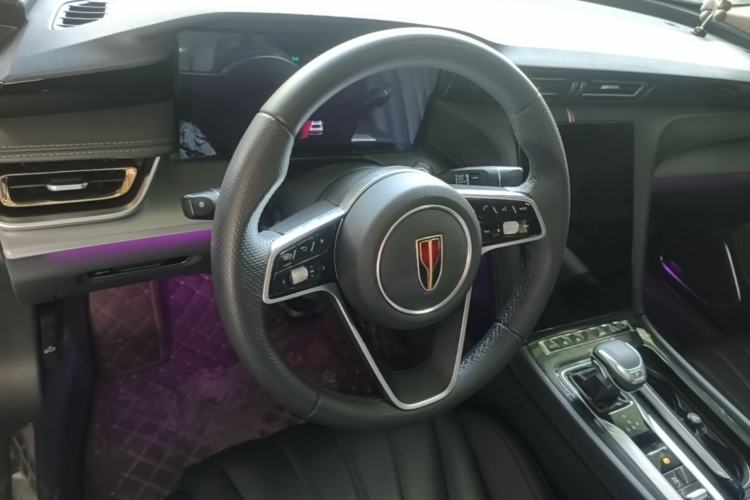 Used Hongqi H5 2023 2.0T Automatic Smart Connect Flagship Edition Steering Wheel