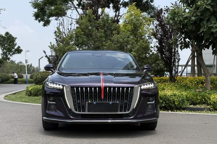 Used Hongqi H5 2023 2.0T Automatic Smart Connect Flagship Edition Exterior 1
