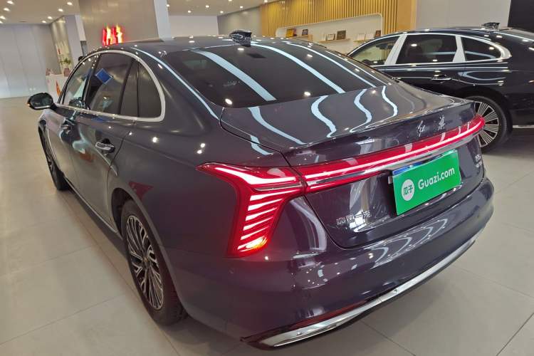 Used Hongqi H5 2023 2.0T Automatic Smart Connect Flagship Edition Exterior 2
