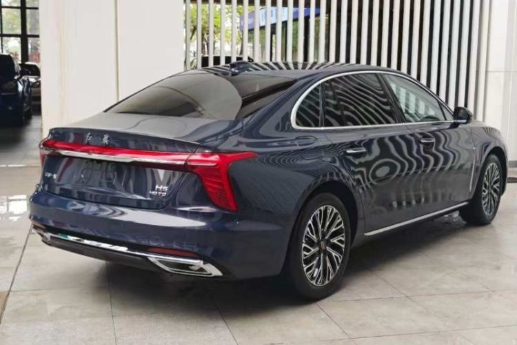 Used Hongqi H5 2023 2.0T Automatic Smart Connect Flagship Edition Exterior 5