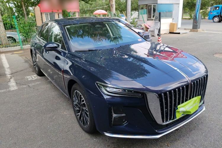 Used Hongqi H5 2023 2.0T Automatic Smart Connect Flagship Edition Front Right 45 Deg