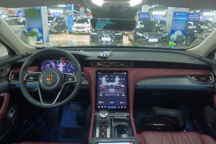 Used Hongqi H5 2023 2.0T Automatic Smart Connect Flagship Edition Interior 2