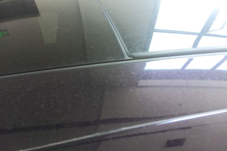 Used Hongqi H5 2023 2.0T Automatic Smart Connect Flagship Edition Roof