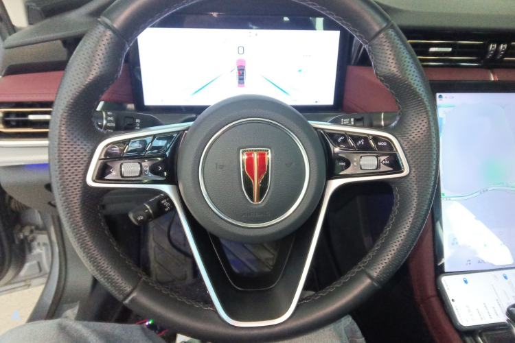 Used Hongqi H5 2023 2.0T Automatic Smart Connect Flagship Edition Steering Wheel