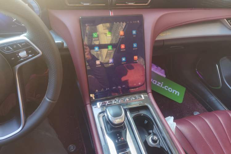 Used Hongqi H5 2023 2.0T Automatic Smart Connect Flagship Edition Audio And AC Panel