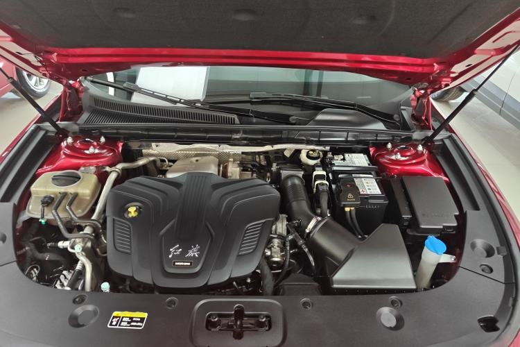 Used Hongqi H5 2023 2.0T Automatic Smart Connect Flagship Edition Engine Bay
