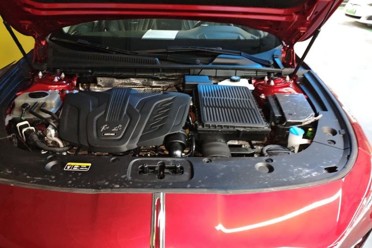 Used Hongqi H5 2023 1.5T HEV Smart Connect Flagship Edition Engine Bay