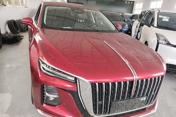 Used Hongqi H5 2023 2.0T Automatic Smart Connect Flagship Edition Front