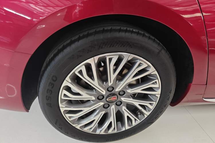 Used Hongqi H5 2023 2.0T Automatic Smart Connect Flagship Edition Right Rear Wheel Hub