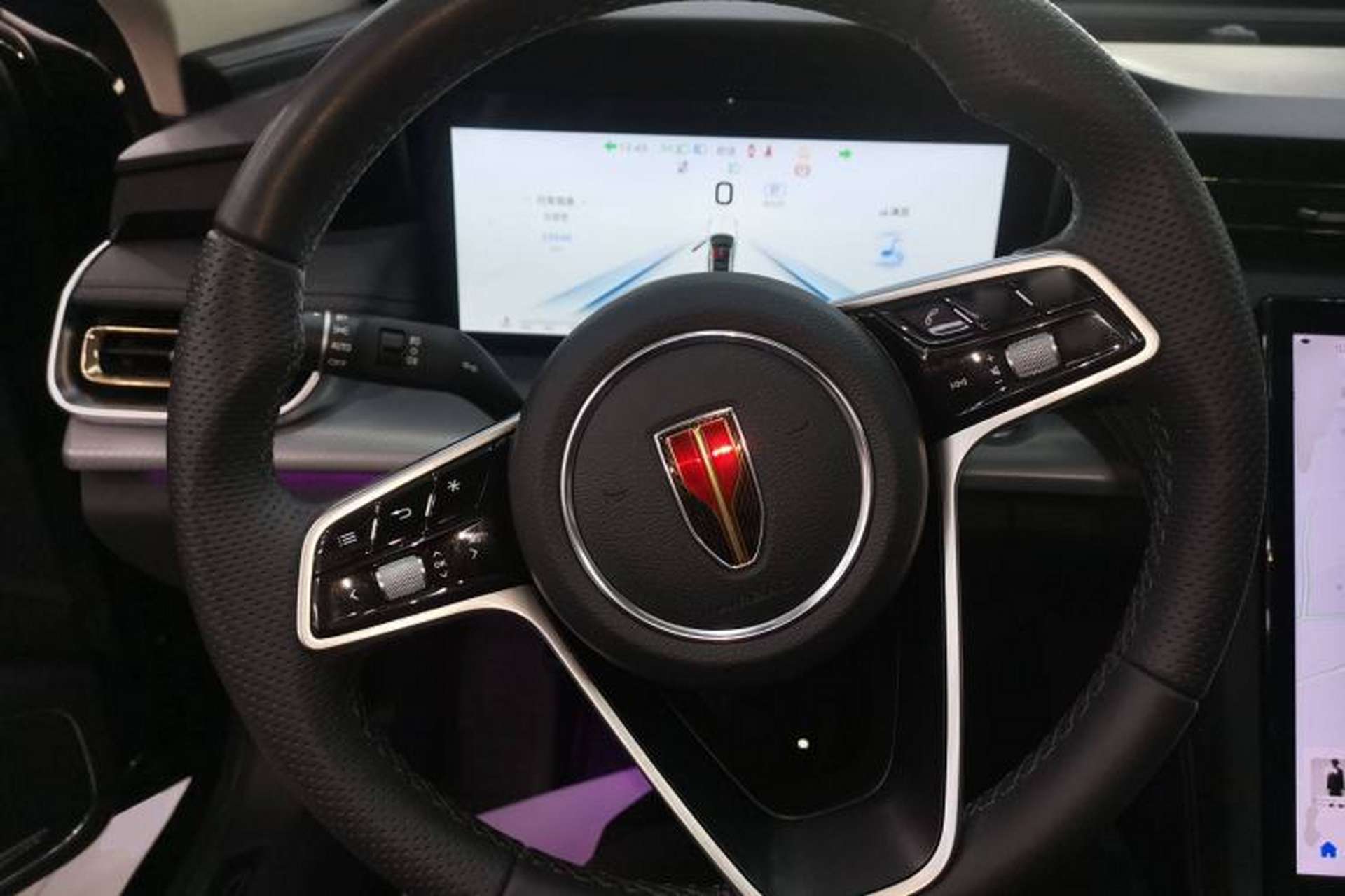 Used Hongqi H5 2023 2.0T Automatic Smart Connect Flagship Edition Steering Wheel
