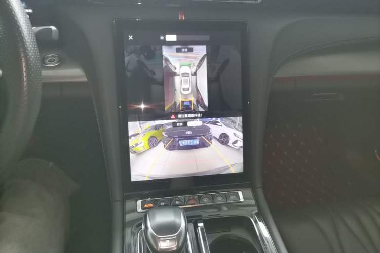 Used Hongqi H5 2023 2.0T Automatic Smart Connect Flagship Edition Audio And AC Panel