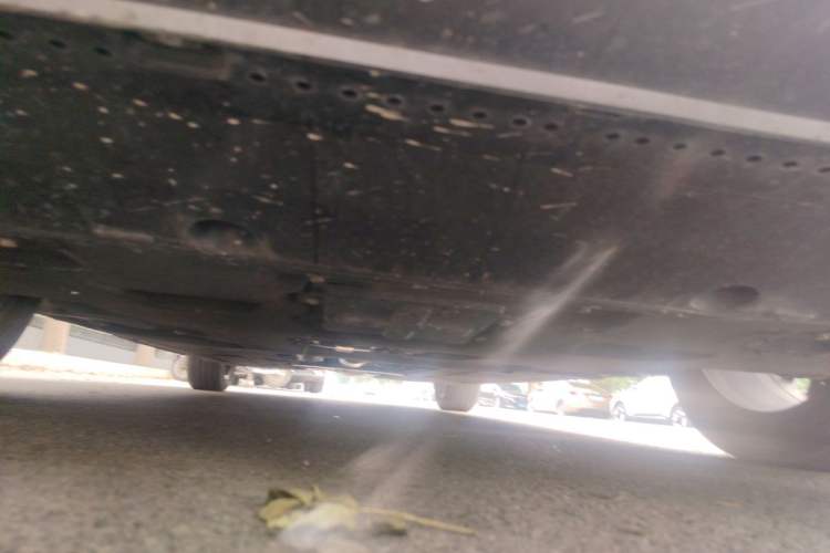 Used Hongqi H5 2023 2.0T Automatic Smart Connect Flagship Edition Chassis Front