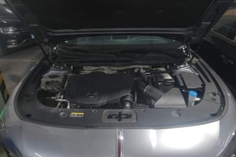Used Hongqi H5 2023 1.5T DCT Smart Connect Flagship Edition Engine Bay