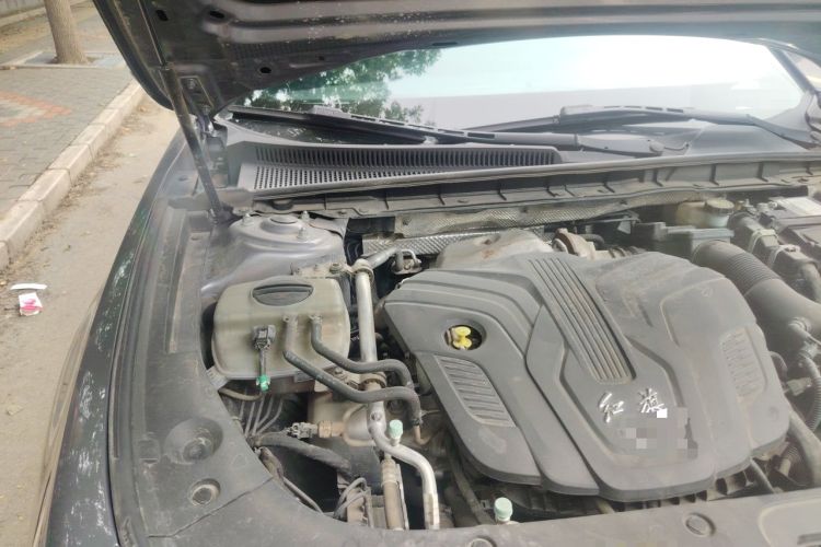 Used Hongqi H5 2023 2.0T Automatic Smart Connect Flagship Edition Engine Bay Right
