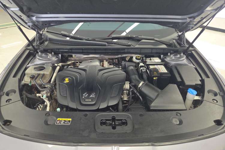 Used Hongqi H5 2023 2.0T Automatic Smart Connect Flagship Edition Engine Bay