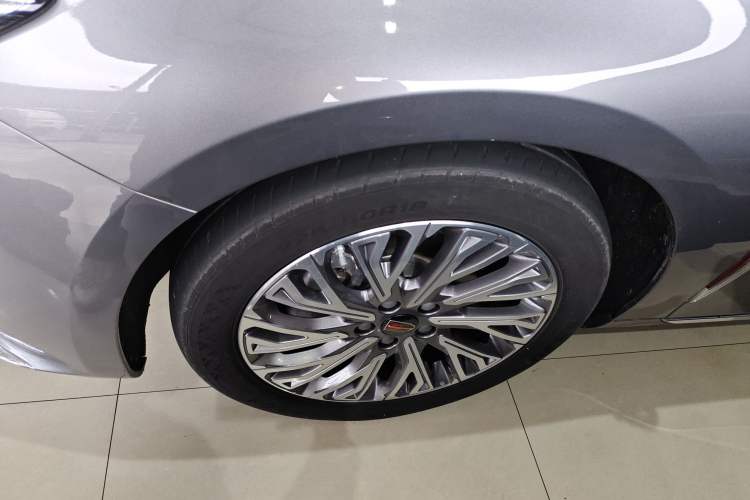 Used Hongqi H5 2023 2.0T Automatic Smart Connect Flagship Edition Exterior 4