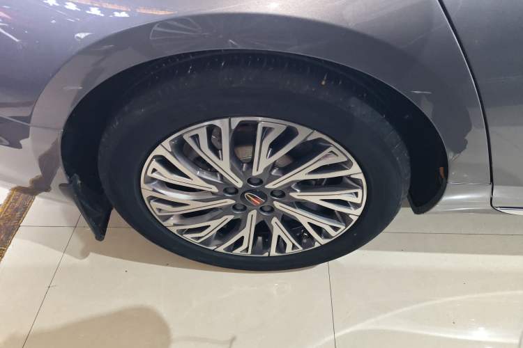 Used Hongqi H5 2023 2.0T Automatic Smart Connect Flagship Edition Exterior 5