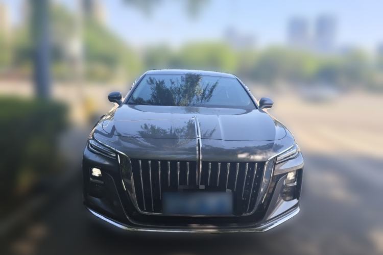 Used Hongqi H5 2023 2.0T Automatic Smart Connect Flagship Edition Front