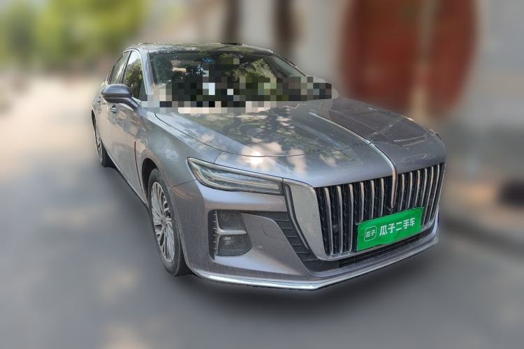 Used Hongqi H5 2023 2.0T Automatic Smart Connect Flagship Edition Front Right 45 Deg